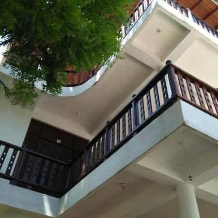 Samans Guesthouse แทนกาลเล ภายนอก รูปภาพ